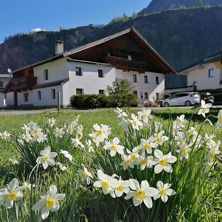 Ferienhaus Schoepf - Die Hoamat แลงเงนเฟลด์ ภายนอก รูปภาพ